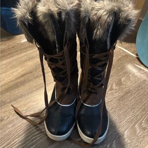 Brown and Black Winter Rain Boots with Faux Fur Trim